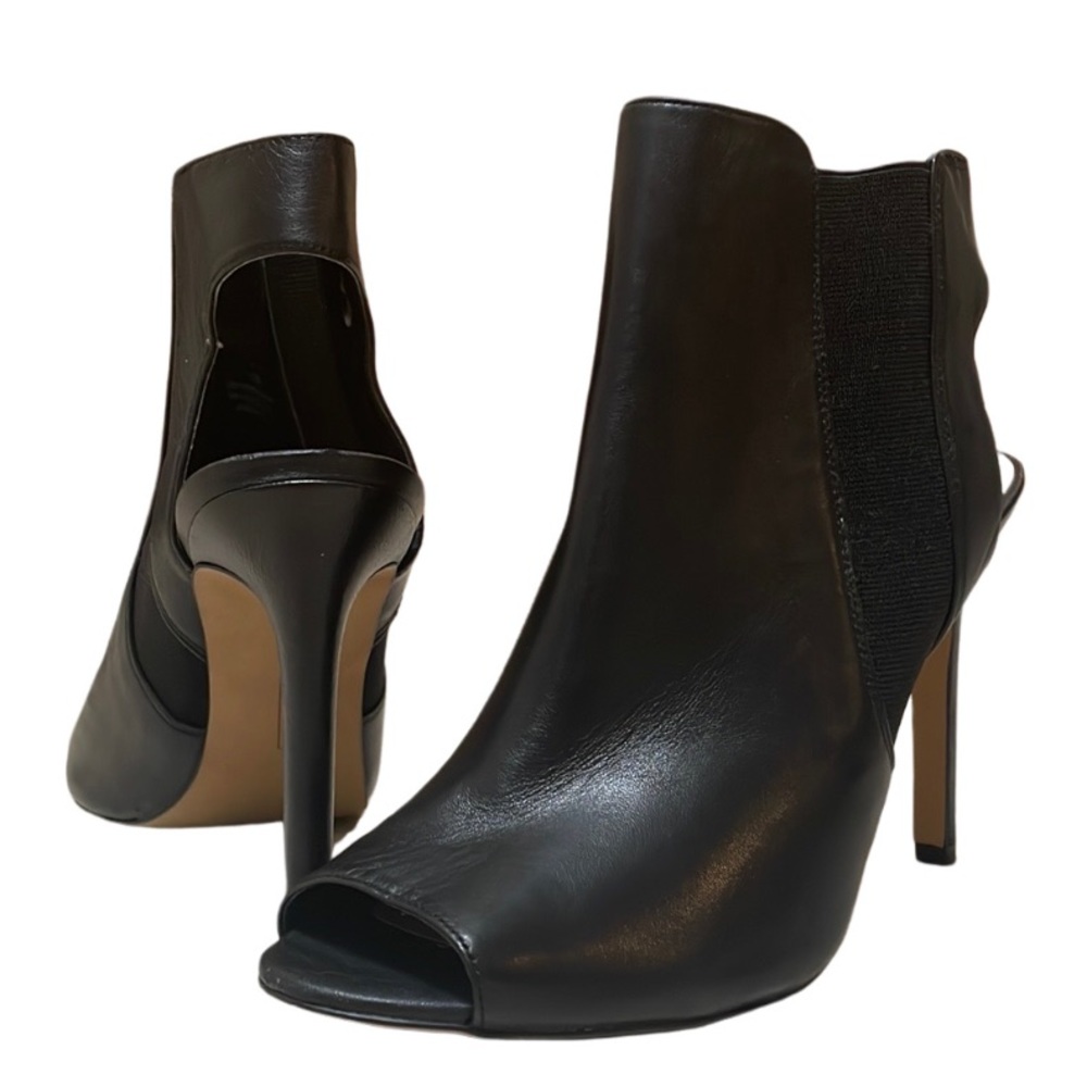 Vince Camuto - 4.25” Peep toe Soft Grain Learher Kylie Booties - Size 10